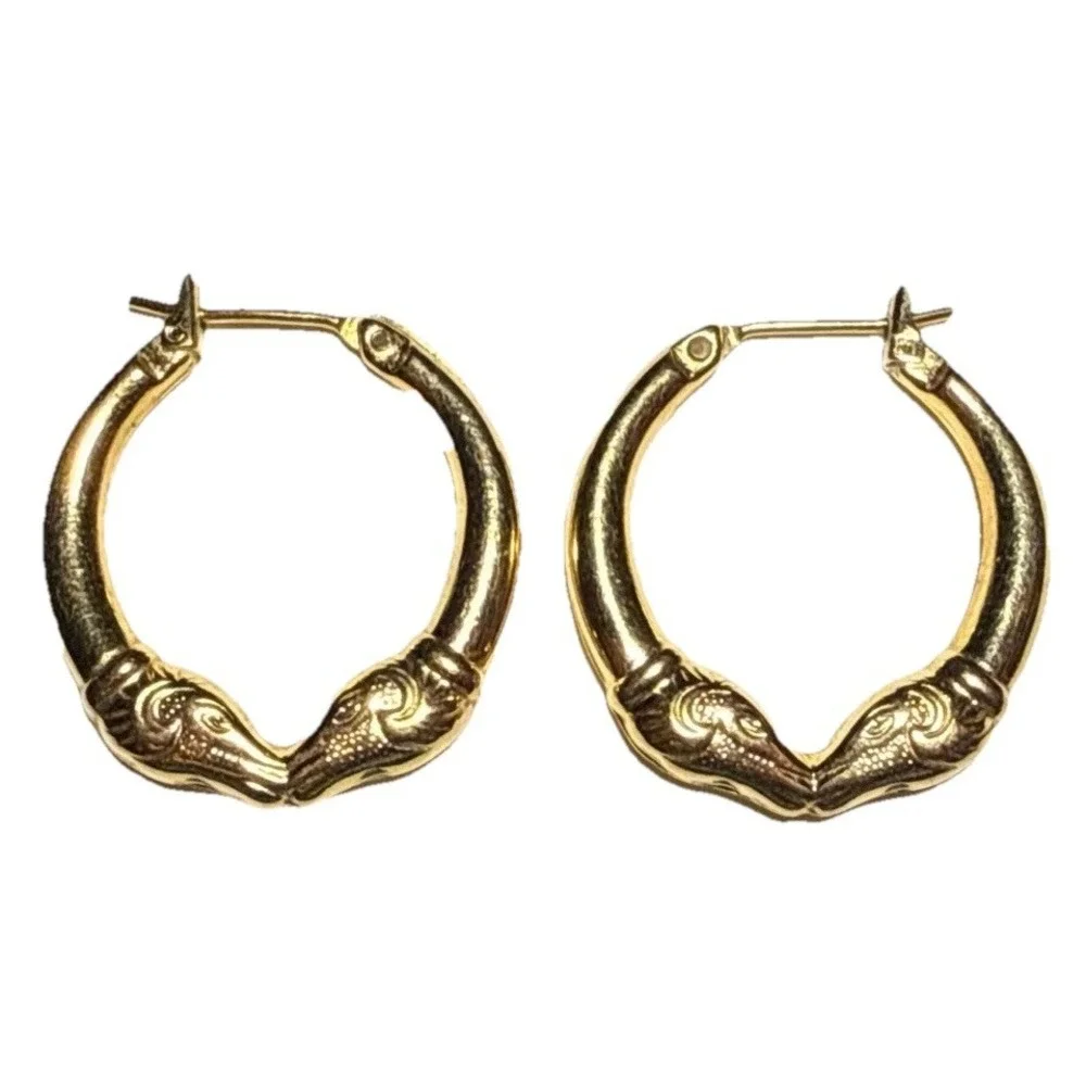 Vintage Monet Gold Tone Kissing Rams Hoop Earrings J15-10